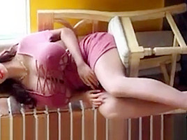 مثير فاتنة فتاة جميلة الجسم ضيق كس ل1n