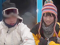 231027彼氏持ちの子を寝取って膣内射精143