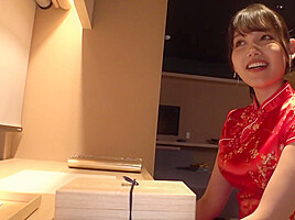 チャイナドレスを身にまとい過激すぎるセクシー接待133wwwwwwwwww