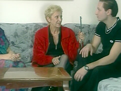 50plusminus Ostdeutsche Kriegswitwen (scene01)