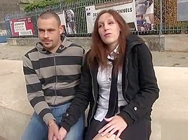 A 28 ans elle s'est déjà tapé 6 mecs en même temps !