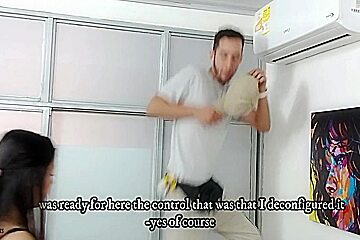 Air Conditioning Technician Fucks His Client Until He Reaches A Deal Cum On Stomach - Porn In Spanish