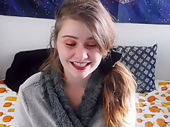 Amateur Brunette Double Toying On Webcam