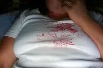 Amateur bbw wife goes clam fishing on webcam