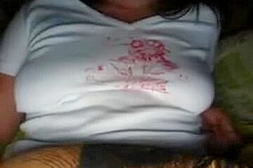 Amateur bbw wife goes clam fishing on webcam