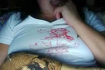 Amateur bbw wife goes clam fishing on webcam
