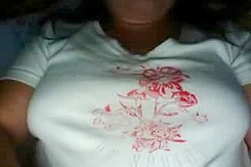 Amateur bbw wife goes clam fishing on webcam