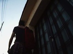 Amateur upskirt video of an undoubting hot girl