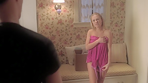 Anna Paquin In 'True S4 E7