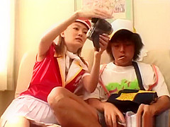 Arousing Japanese AV model gets milf pussy fingered