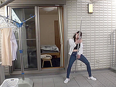 B3C0502-Perverted Step mother masturbates with a clothesline after an aphrodisiac works