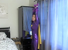 Batgirl Bound