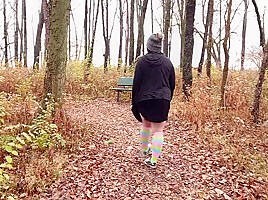 Bbw Squirtin On The Nature Trail