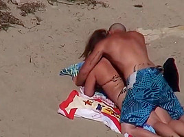 Beach bikini fuck