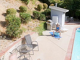 Benchpressing the Neighbor