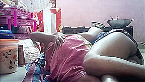 Big Dicks - Indian Husband Big Dicky Show And Kissing Wife