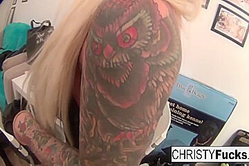 Big Tittied Brunette Lesbian Loves Licking Pussy With Christy Mack And Kirsten Price
