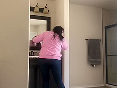 Big booty Neighbor caught on