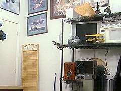 Bigtitted pawnshop amateur in spex fucks guy