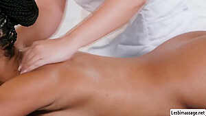 Black Parlor Owner Licked By Masseuse