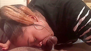 Boyfriend Calling While I’m DeepThroating