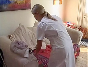 British Georgina Smith receives massaged by lesbian babes