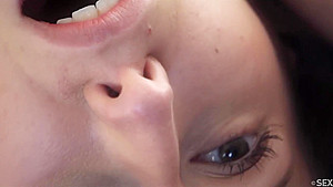CLOSE UP #1