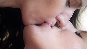 CLOSE UP #1