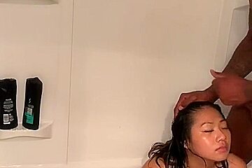 Cash and Layla Interracial Black On Asian BathTub Fuck