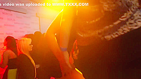 Cfnm teens 18+ sucking bbc