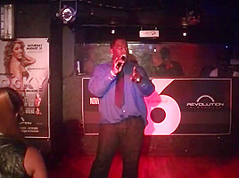 Club – C D