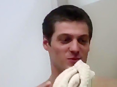 College students 18+ sucking frat cock in dorm