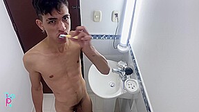Colombian With Huge Cock Shaves In The Bathroom