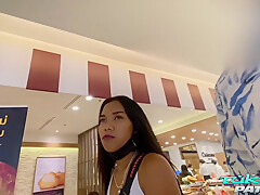 Cute Asian Stunner