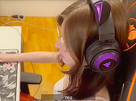 Cutie Kim - Russian Gamer Is Ready To Make A Change For Great Sex