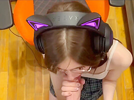 Cutie Kim - Russian Gamer Is Ready To Make A Change For Great Sex