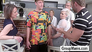 Deflower Virgin Stepson At He Local Bar