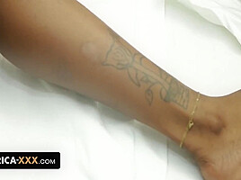 Des Ires - African With A Curvy Brunette