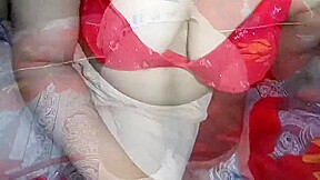 Desi Bhabhi Ko Seduce Kar Ka Chod Diya Jab Bhabhi Full Mood The