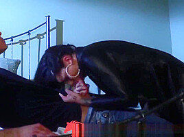 Dirty vampire Bonnie Rotten