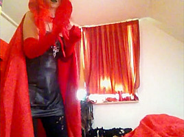 Dutch Housewife :Slutty Vampire Queen