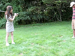 Eager brunette loves sucking hard cock on the golf course