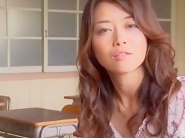 Exotic Japanese model Maki Hojo in Hottest Public JAV movie