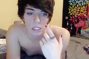 Fem boy cum