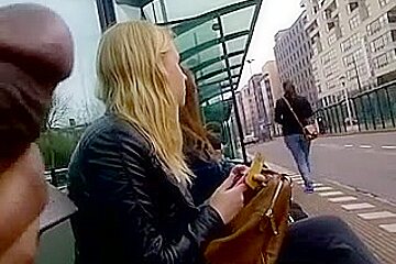 Flashing my dick in public bus stop