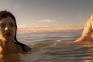 Fort Tilden (2014) Clare McNulty, Bridey Elliott, Hallie Haas, Christine Spang