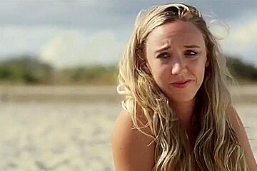 Fort Tilden (2014) Clare McNulty, Bridey Elliott, Hallie Haas, Christine Spang