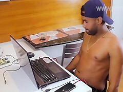 Gay Porn In Dei Pro Nerd Safado Que Veio Consertar Meu Pc 9 Min