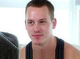 GayCastings Casting agent fucks naive newcomer Tommy Regan