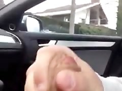 Geile Alte auf dem Parkplatz